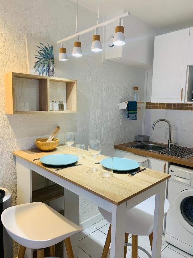 Golfe Juan Studio Dans Residence Avec Piscine Валорис Екстериор снимка